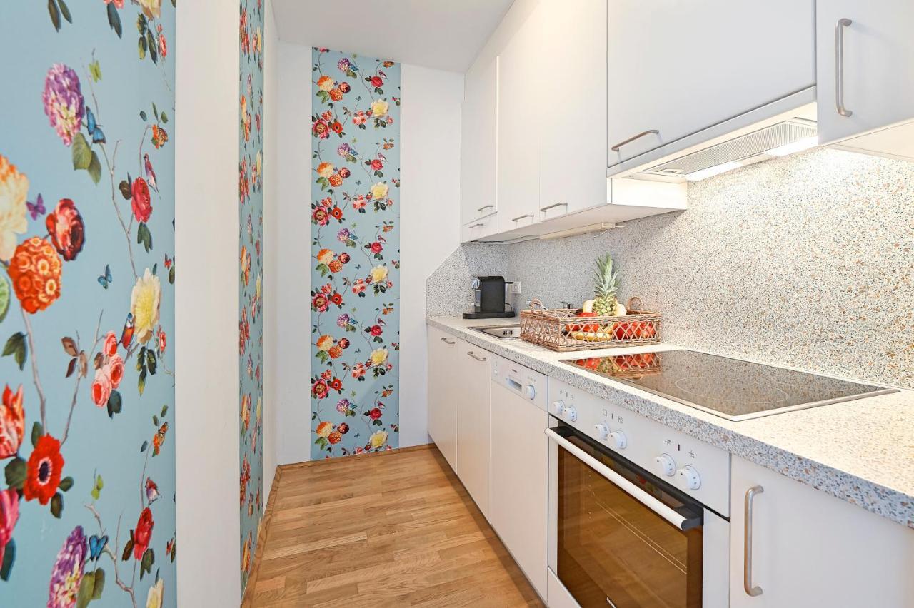 Peaceful Belvedere Apartment In Safe, Quiet & Central Location فيينا المظهر الخارجي الصورة